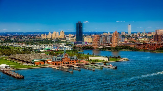 Se rendre à Ellis Island